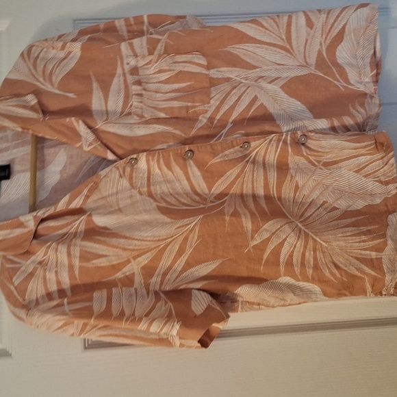Tahari Peach and White Leaf Print Sleepwear Set - Picture 4 of 11